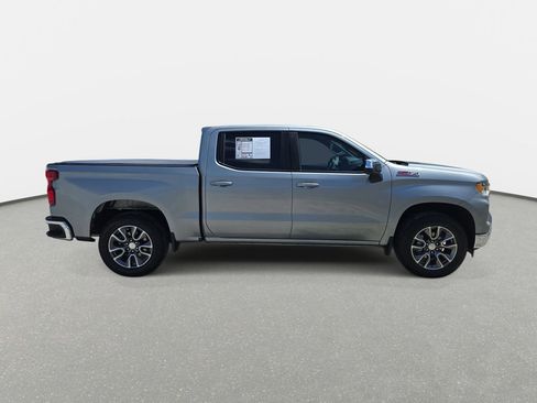 Used 2025 Chevrolet Silverado 1500 LT w/ Z71 Off-Road Package image 4
