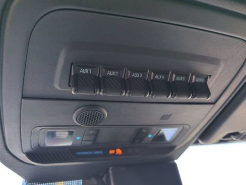 Used 2024 Ford Bronco Wildtrak AWD/4WD image 22