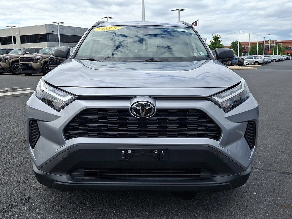 Certified 2025 Toyota RAV4 LE AWD/4WD image 3
