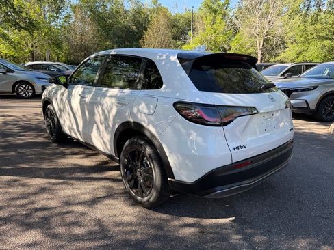 New 2026 Honda HR-V Sport image 4