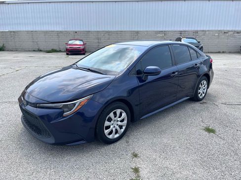 Used 2022 Toyota Corolla LE FWD image 7