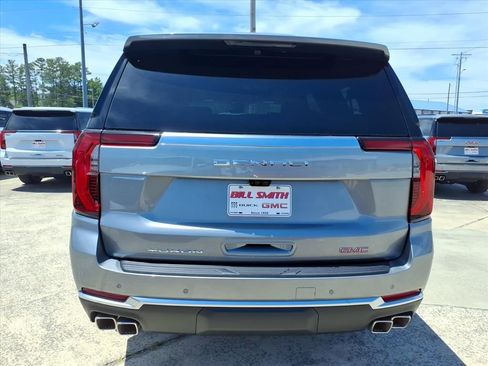 New 2026 GMC Yukon XL Denali w/ Denali Reserve Package AWD/4WD image 6