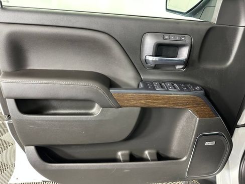 Used 2017 GMC Sierra 1500 Denali w/ Denali Ultimate Package AWD/4WD image 25