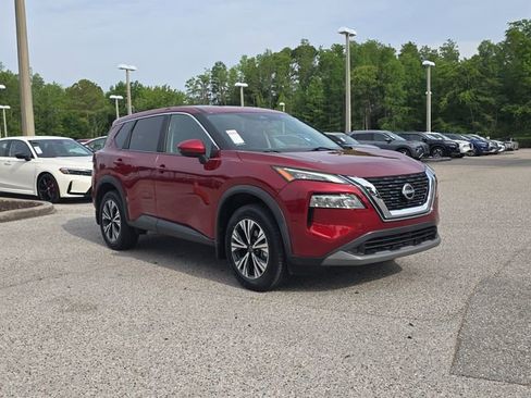 Certified 2023 Nissan Rogue SV AWD/4WD image 2
