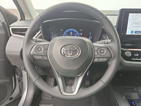 New 2026 Toyota Corolla Cross LE FWD image 13