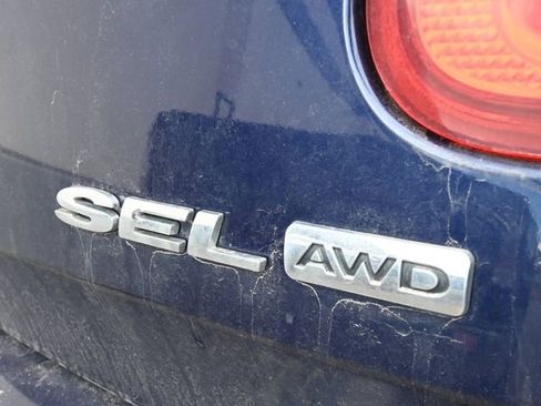 Used 2011 Ford Taurus SEL w/ 201A Rapid Spec Order Code AWD/4WD image 4