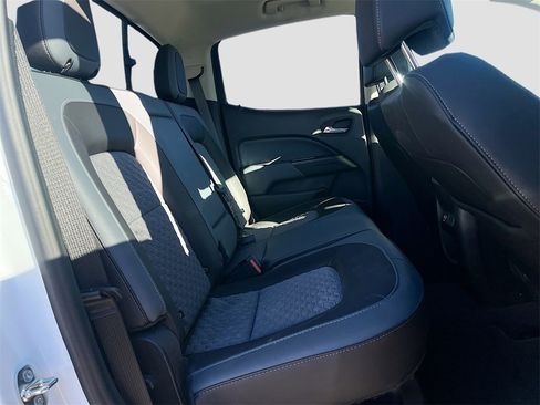 Used 2022 Chevrolet Colorado Z71 image 26