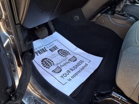 Used 2025 Jeep Wrangler Sport S image 58