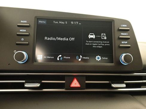 New 2026 Hyundai Elantra SE FWD image 28