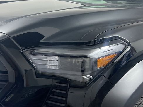 New 2025 Toyota Tacoma TRD Off-Road image 11