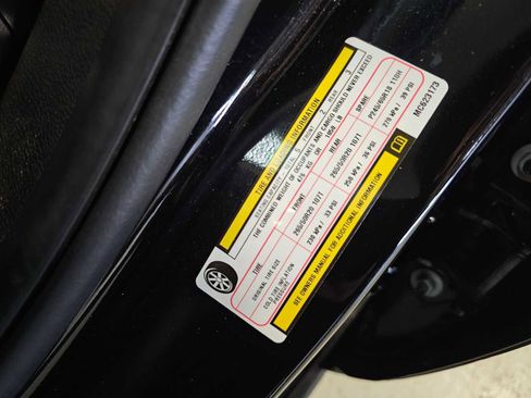 Used 2021 Jeep Grand Cherokee Laredo X image 39