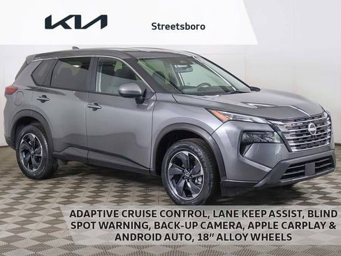Used 2024 Nissan Rogue SV FWD image 1