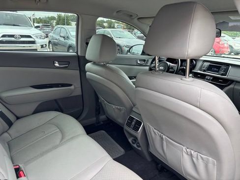 Used 2016 Kia Optima EX FWD image 21