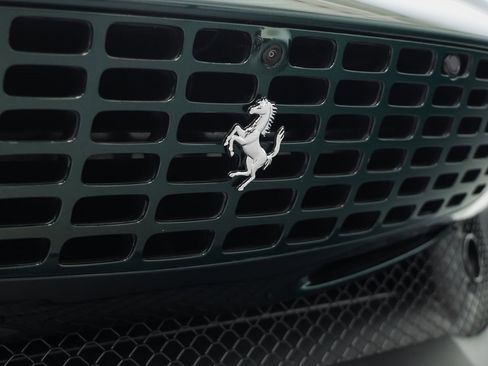 Certified 2025 Ferrari Roma Spider image 6