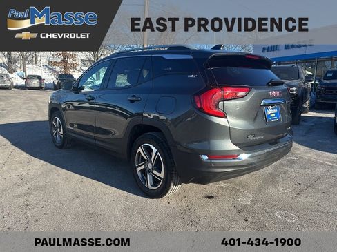 Used 2021 GMC Terrain SLT image 5