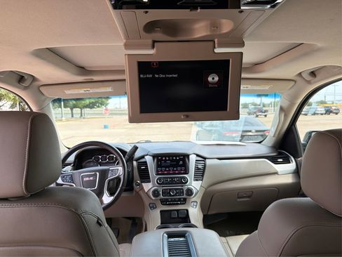 Used 2016 GMC Yukon SLT w/ Open Road Package RWD image 31