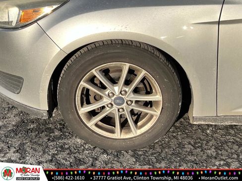 Used 2015 Ford Focus SE image 9