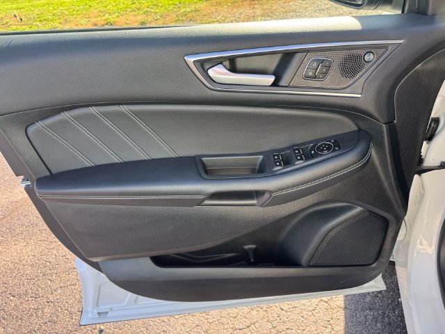 Used 2023 Ford Edge ST AWD/4WD image 22