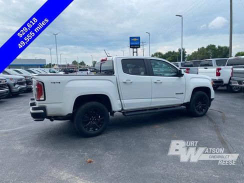 Used 2022 GMC Canyon Elevation w/ Elevation Premium Package AWD/4WD image 9