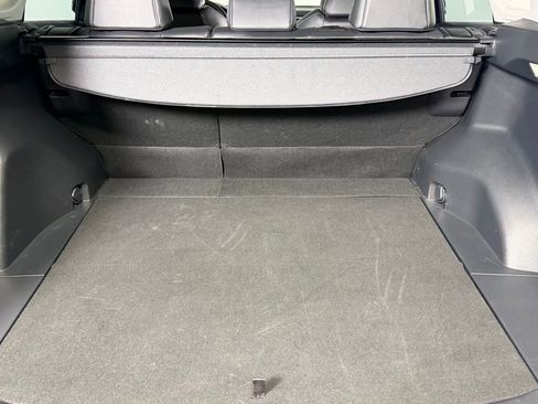 Used 2025 Toyota RAV4 XLE Premium image 28