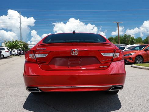 Used 2022 Honda Accord Sport image 4