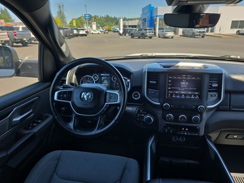 Used 2021 RAM 1500 Big Horn AWD/4WD image 19
