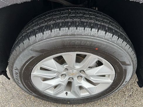 Used 2022 Chevrolet Silverado 1500 Custom image 33