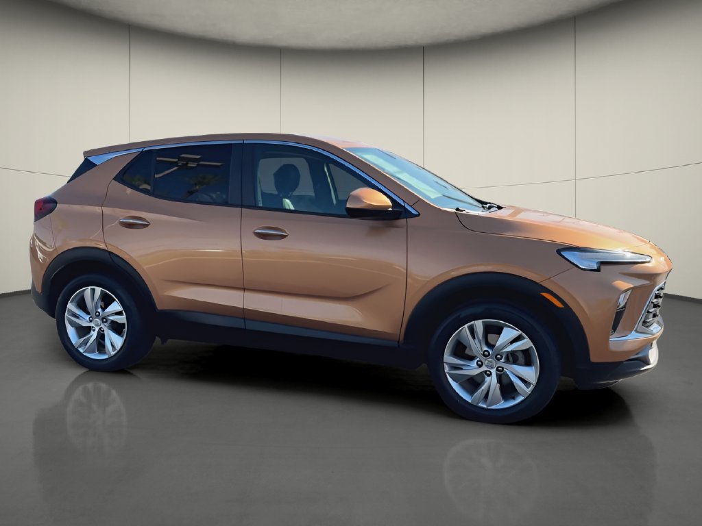 Used 2024 Buick Encore GX Preferred FWD image 9