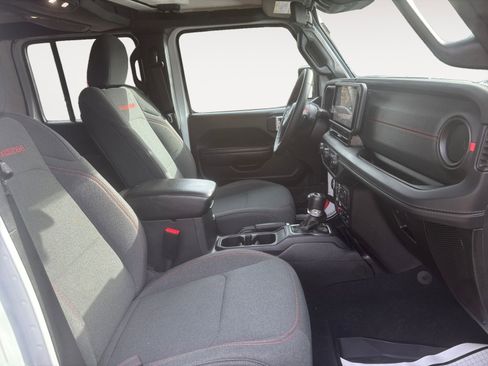 Used 2024 Jeep Wrangler Unlimited Rubicon image 15