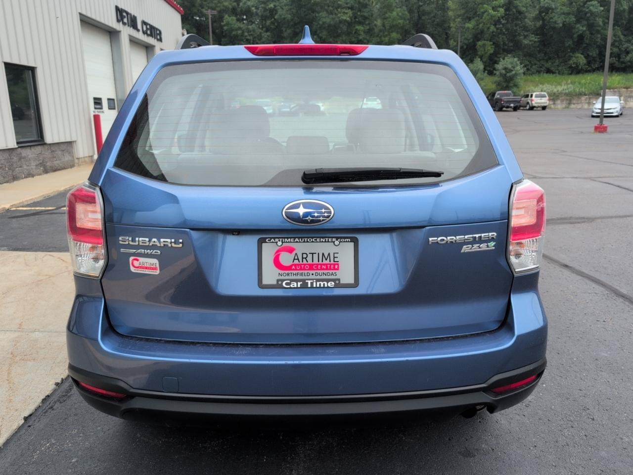 Used 2017 Subaru Forester 2.5i w/ Alloy Wheel Package AWD/4WD image 7