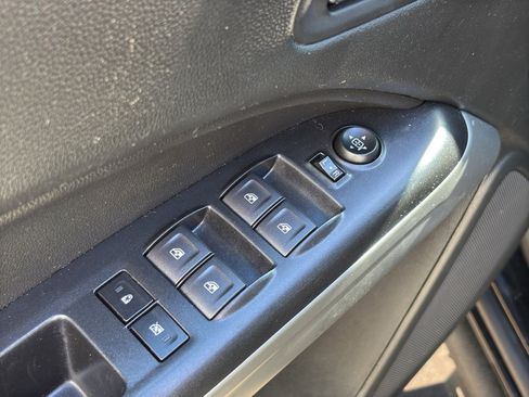 Used 2021 Chevrolet Colorado ZR2 w/ ZR2 Midnight Special Edition AWD/4WD image 14