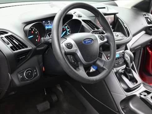 Used 2014 Ford Escape SE w/ Equipment Group 201A FWD image 12