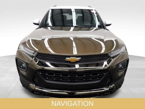 Used 2021 Chevrolet TrailBlazer ACTIV w/ Sun and Liftgate Package image 3