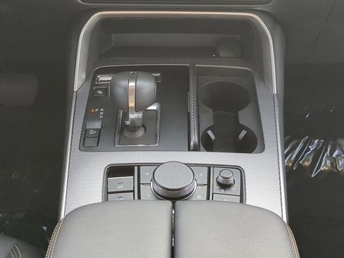 Used 2024 MAZDA CX-90 Plug-In Hybrid w/ Premium Pkg image 19