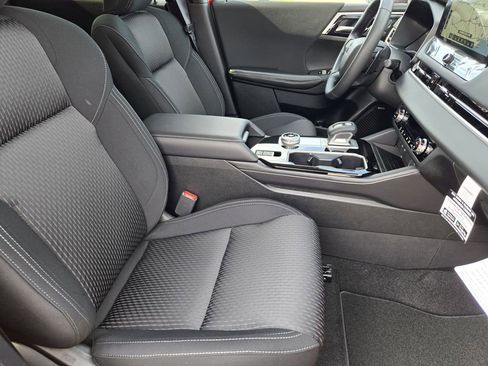 New 2026 Mitsubishi Outlander ES image 10