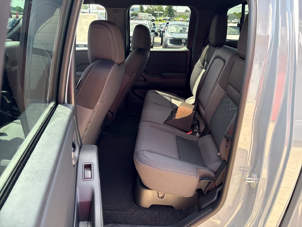 New 2026 Nissan Frontier SV w/ SV Convenience Package AWD/4WD image 24