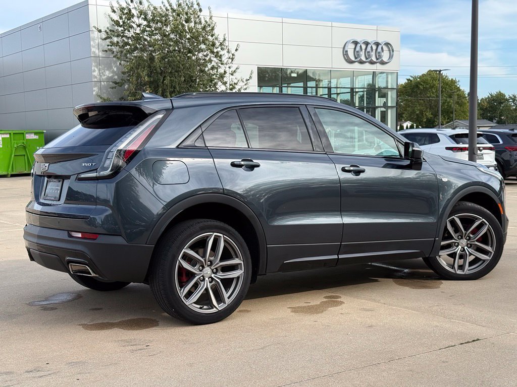 Used 2021 Cadillac XT4 Sport w/ Sun And Sound Package AWD/4WD image 2