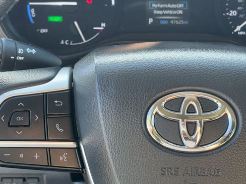 Certified 2023 Toyota Sienna XLE image 20