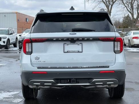 New 2026 Ford Explorer Active w/ Active Comfort Package AWD/4WD image 44