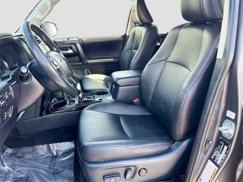 Used 2023 Toyota 4Runner TRD Off-Road Premium image 21