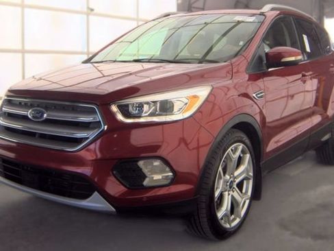 Used 2019 Ford Escape Titanium FWD image 14