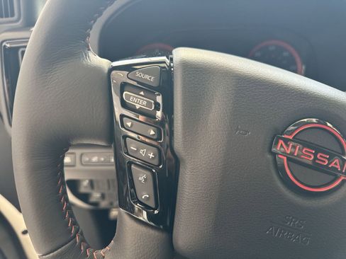 New 2026 Nissan Frontier PRO-4X w/ Pro-4x Convenience Package image 19