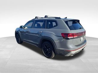 Used 2024 Volkswagen Atlas Peak Edition SEL video 3