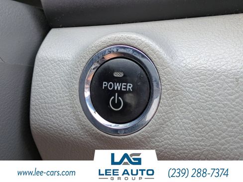 Used 2007 Toyota Camry Hybrid FWD image 24