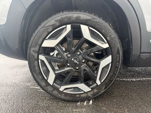Used 2024 Kia Seltos SX image 17
