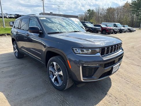 New 2026 Jeep Grand Cherokee L Limited AWD/4WD image 7