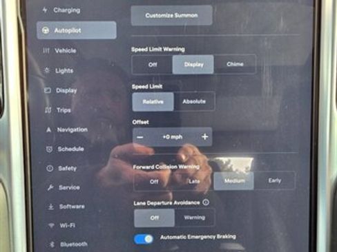 Used 2016 Tesla Model S image 14