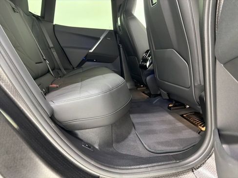 Used 2025 BMW iX xDrive50 w/ Premium Package image 23