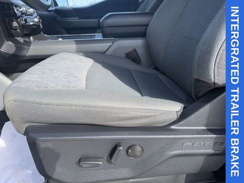 Used 2022 Ford F150 XLT w/ Equipment Group 302A High image 16