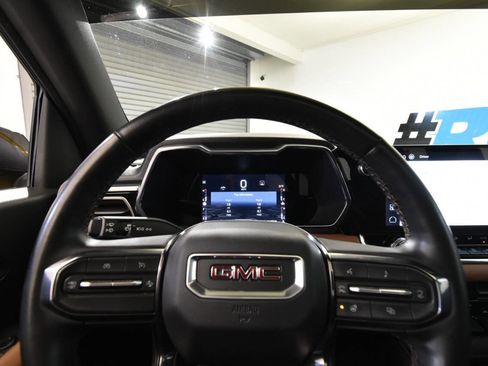 Used 2023 GMC Canyon AT4 w/ AT4 Premium Package image 26